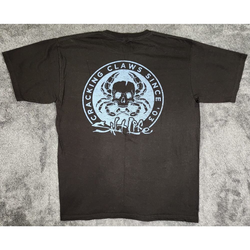 Salt Life Shirt Mens Medium Black Pocket Graphic Crewneck Cotton Live Salty